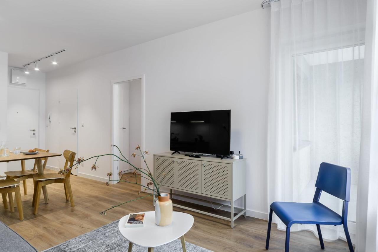 Modern Near The Chopin Airport Appartement Warschau