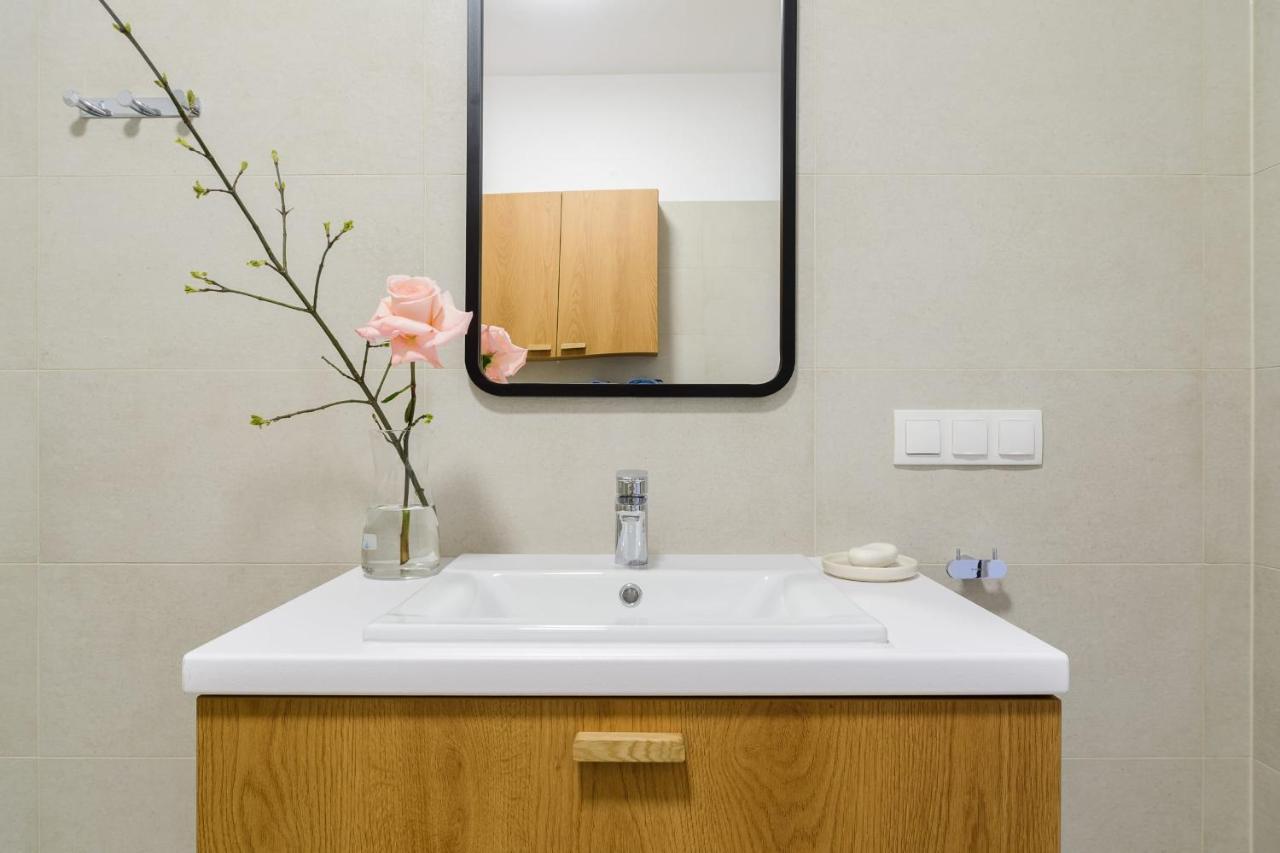 Modern Near The Chopin Airport Appartement